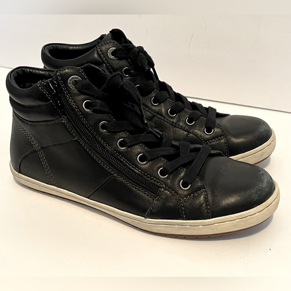 UNION by Taos Footwear - Picture 1 of 16